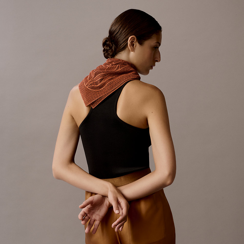 Guipure Quadrige scarf 60 | Hermès Netherlands